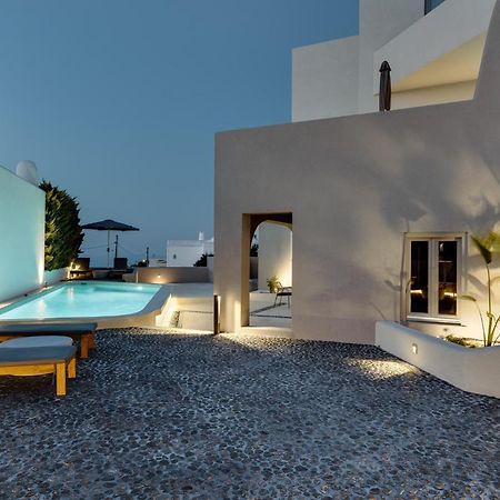 Elements Cozy Suites Pyrgos Exterior photo