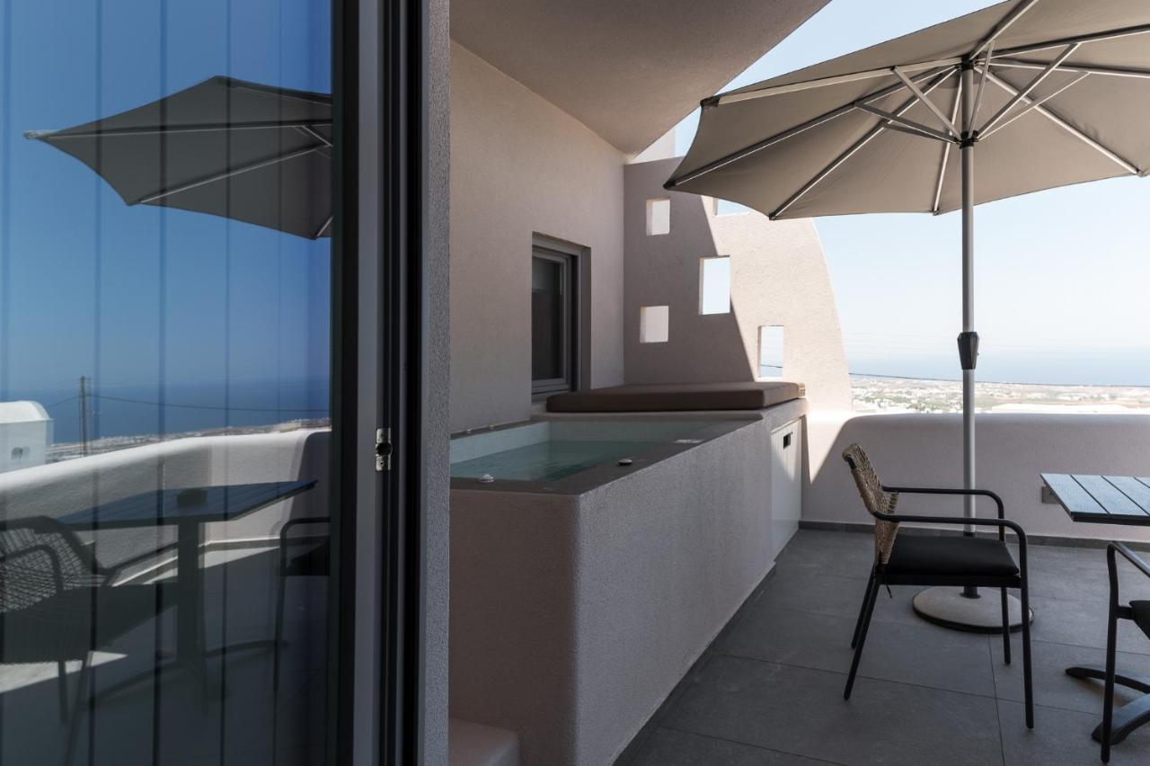 Elements Cozy Suites Pyrgos Exterior photo